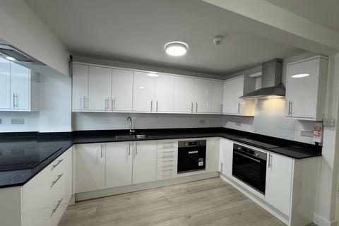 undefined, Etwell Place, Surbiton KT5