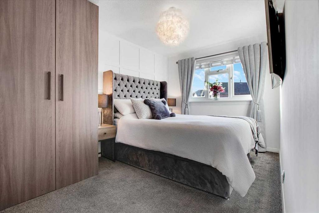 Bedroom One (1)