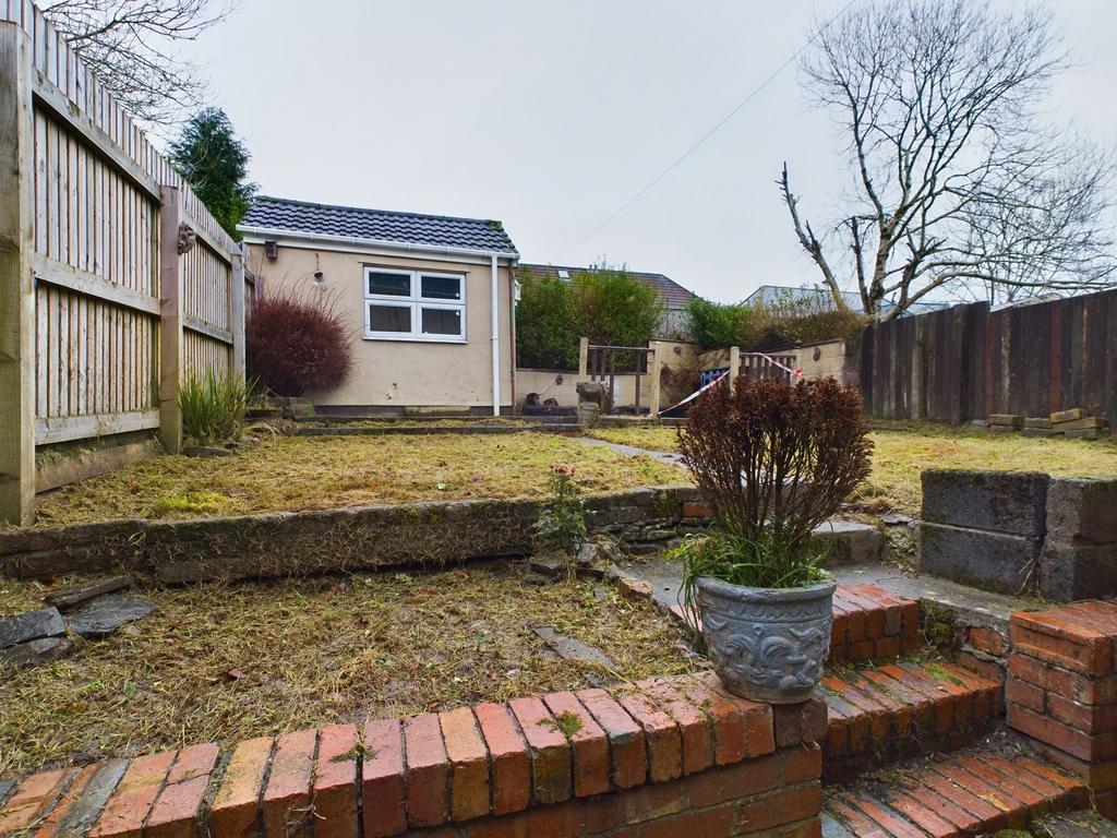 Lansbury Road, Brynmawr, NP23 3 bed semidetached house for sale £135,000