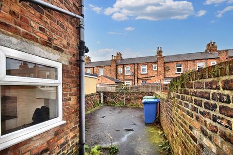 62 Hampton Road, Scarborough, YO12 5PX