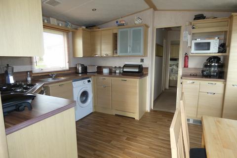 2 bedroom mobile home for sale - Church Lane, CO5