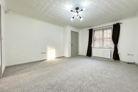 3 bedroom semi-detached house for sale, Townsgate Way, Irlam, M44