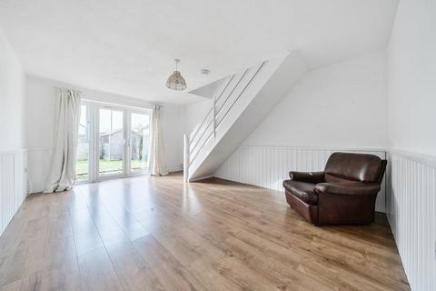 2 bedroom semi-detached house to rent, Thorney Leys,  Witney,  OX28