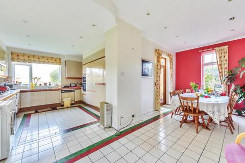 6 bedroom detached house for sale, Winnington Close,  Hampstead Garden Suburb,  N2