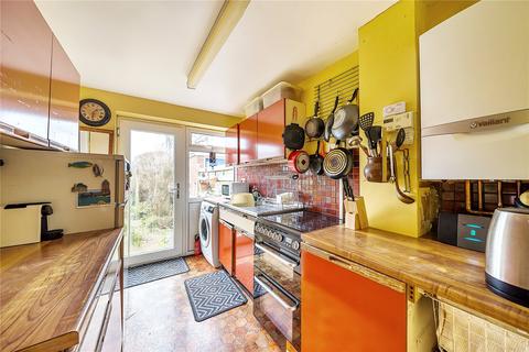 18 Drake Road, Wells, BA5 3JX