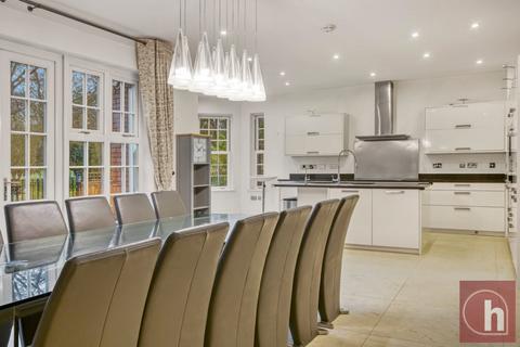 undefined, Calderwood Place, Hadley Wood