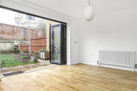 2 bedroom terraced house to rent, Crane Street, London, SE15
