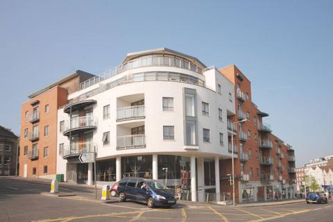 2 bedroom flat to rent - Epsom Road, Guildford, GU1