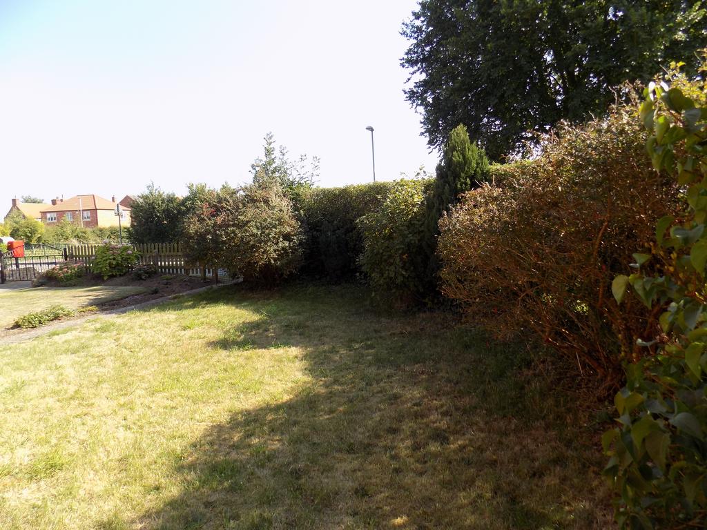 Yarborough Road, Keelby DN41 3 bed semidetached house to rent £700