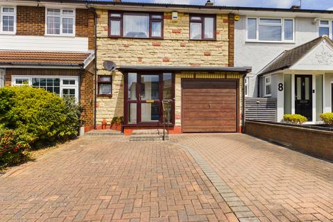 3 bedroom terraced house for sale, Stansfield Road, Benfleet, SS7