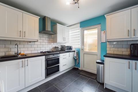 3 bedroom semi-detached house for sale, Seventh Avenue, Canvey Island, SS8
