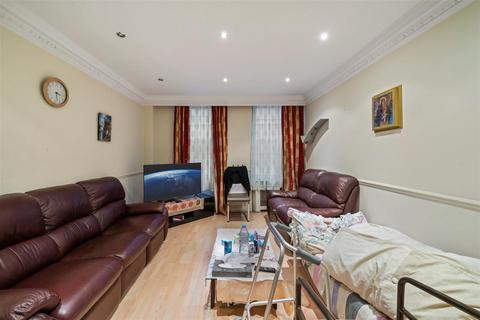 2 bedroom flat for sale, CUMBERLAND COURT, GREAT CUMBERLAND PLACE, London, W1H