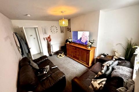 461 Winwick Road, Warrington, WA2 8QF