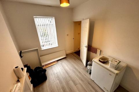 461 Winwick Road, Warrington, WA2 8QF