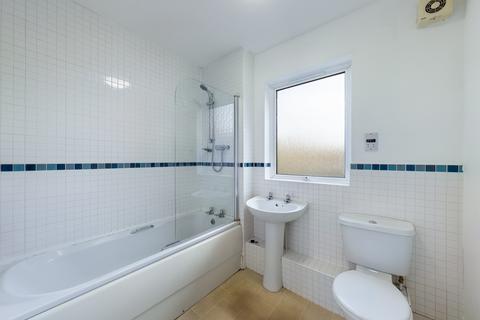 Flat 4, 62 London Road, Gloucester, GL1 3PB
