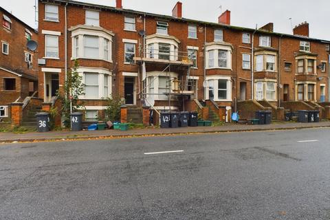 Flat 6, 40 Trier Way, Gloucester, GL1 1LG