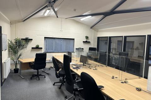 Office to rent - First Floor Office, 2 Pillings Road, Oakham, LE15 6QF