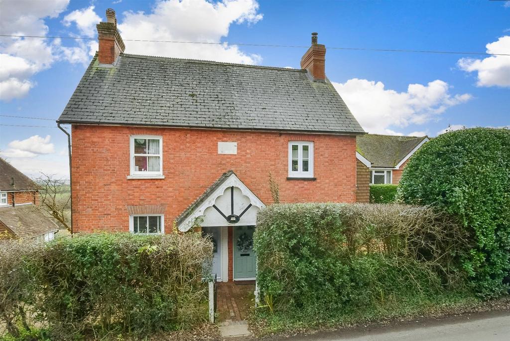 Fletching Street, Mayfield, East Sussex 3 bed semidetached house for