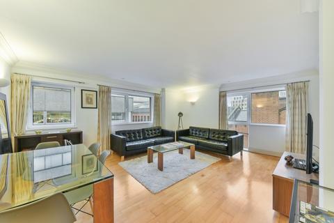 2 bedroom flat to rent, Charter House, Crown Court, London