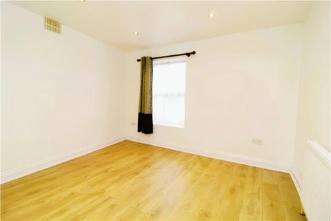 2 bedroom end of terrace house to rent, Lambeth Road, Croydon, CR0