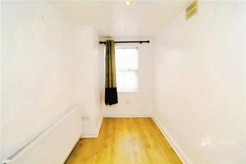 2 bedroom end of terrace house to rent, Lambeth Road, Croydon, CR0