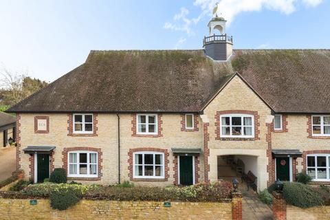 3 bedroom retirement property for sale - Penstones Court, Marlborough Lane, Stanford in the Vale, Faringdon, SN7