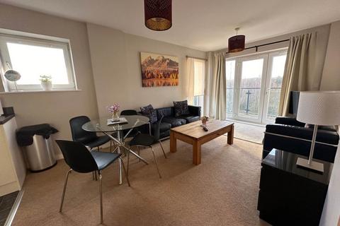 2 bedroom flat to rent - Overstone Court, Cardiff,