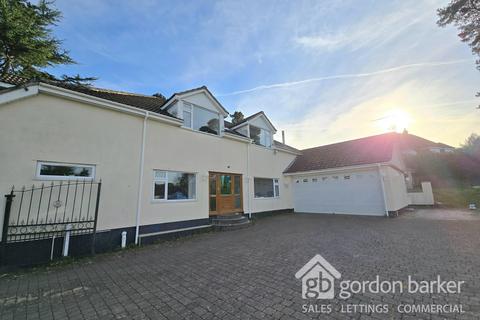 5 bedroom detached house for sale, Woodside Close, Ferndown BH22