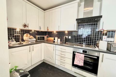 2 bedroom flat for sale, -30 Longbridge Road, Barking IG11