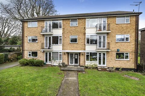 Flat 5, Meadow Court, 24 Beckenham Grove, Bromley, BR2 0XA