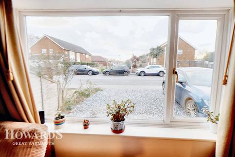 3 bedroom end of terrace house for sale, St Benets Road, Stalham