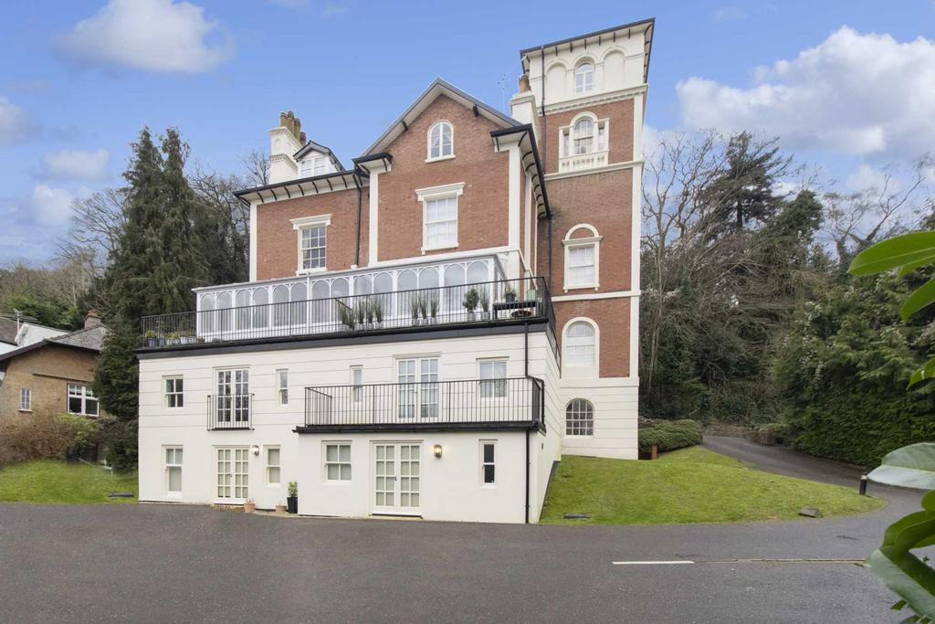 St Anns Road, Malvern 2 bed apartment for sale £275,000
