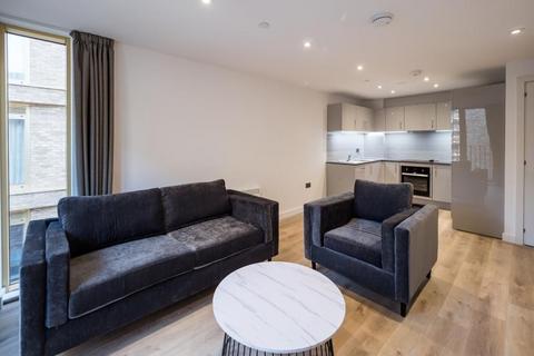 Flat 16 :: The Quarters