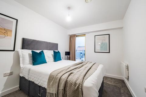 undefined, Flat 16 :: The Quarters