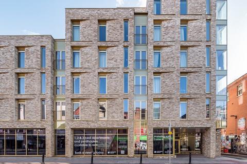 undefined, Flat 16 :: The Quarters