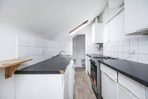 1 bedroom flat for sale, Mare Street, Hackney, London, E8