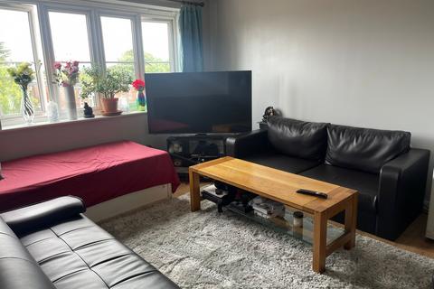 2 bedroom apartment for sale, Centrika, Bath Road, Slough, Berkshire, SL1