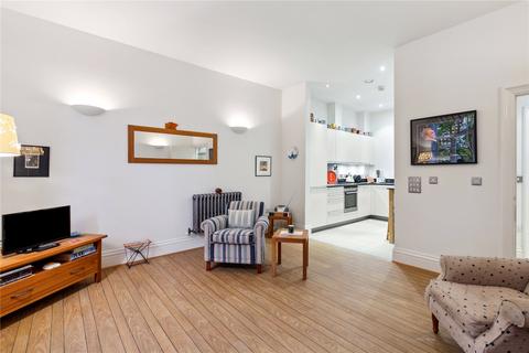 1 bedroom apartment for sale, Forfar Road, London, SW11