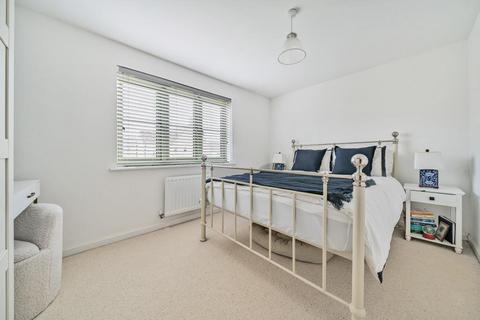 2 bedroom end of terrace house for sale, Moreton-In-Marsh,  Gloucestershire,  GL56