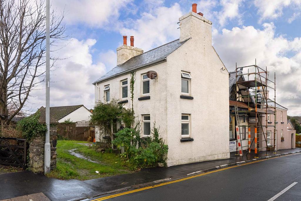 Maxwell Cottage, Main Road, Kirk Michael 2 bed village house for sale