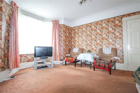 6 Westbourne Road, Trowbridge, BA14 0AJ