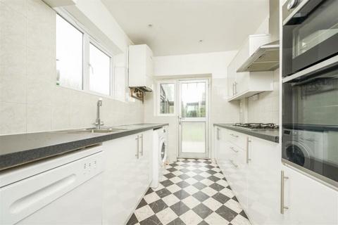 73 Park Road, Hounslow, TW3 2HJ