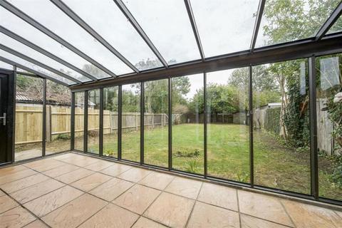 73 Park Road, Hounslow, TW3 2HJ