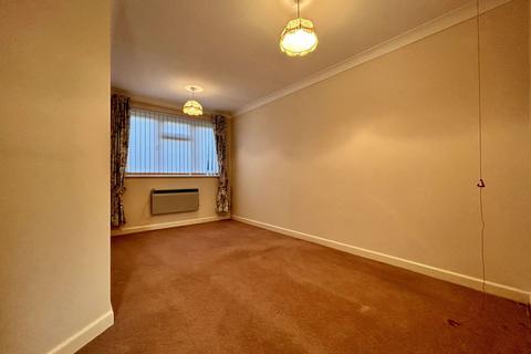 68 Marlborough Court Fairacres Road, Didcot, OX11 8QQ