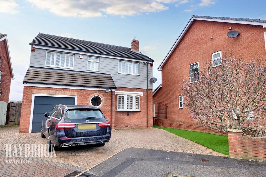 Quarry Bank, West Melton 3 bed detached house for sale £300,000