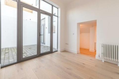 2 bedroom ground floor flat for sale - Ham Road, Shoreham-By-Sea, BN43 6PA