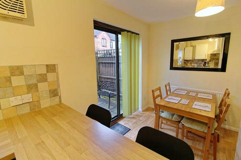 5 Brighton Close, Wigston, LE18 1EF