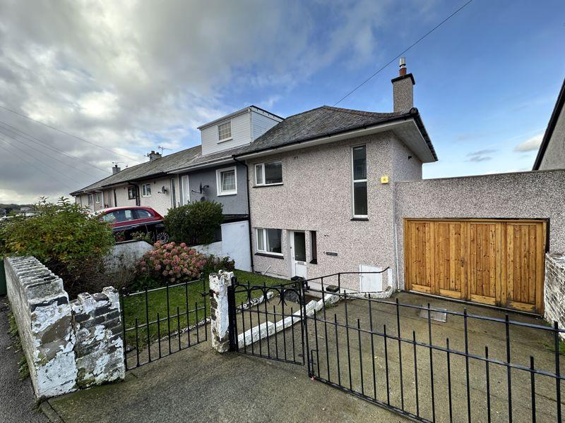 Y Felinheli, Gwynedd 2 bed terraced house for sale £290,000