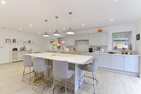 Loxacres Chalk Road, Ifold, Billingshurst, RH14 0UD
