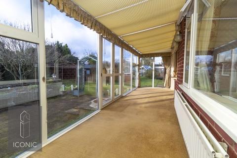 27 Links Close, Norwich, NR6 5PJ